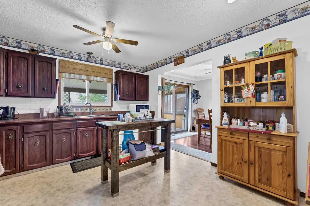 173 Cypress Way SE Medicine Hat AB T1B1L5