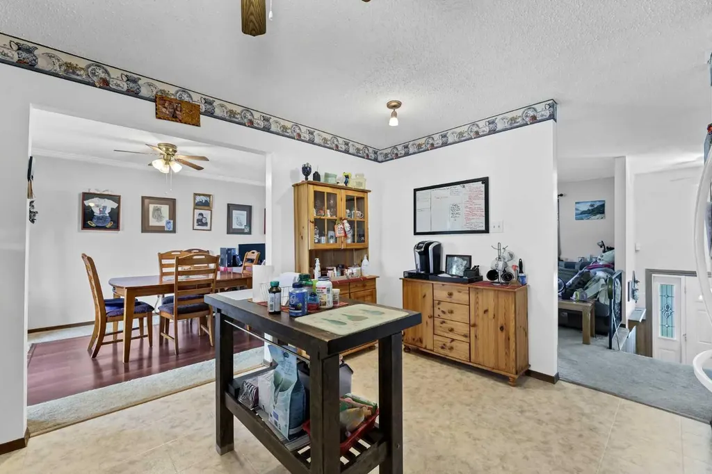173 Cypress Way SE Medicine Hat AB T1B1L5