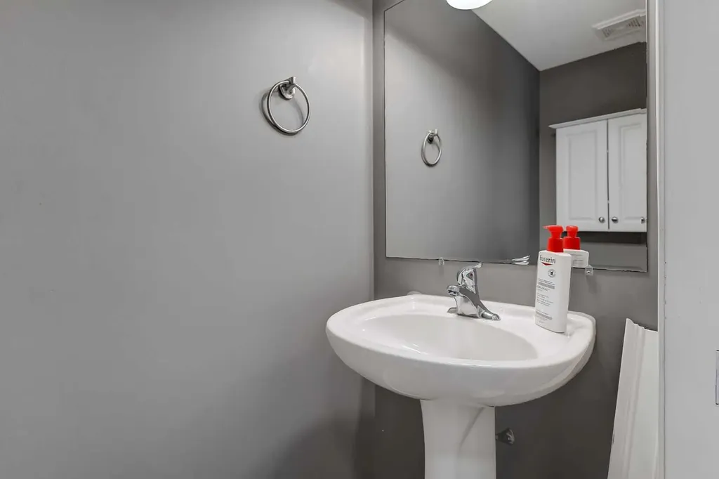 8717 65 Avenue Grande Prairie AB T8W 0A6
