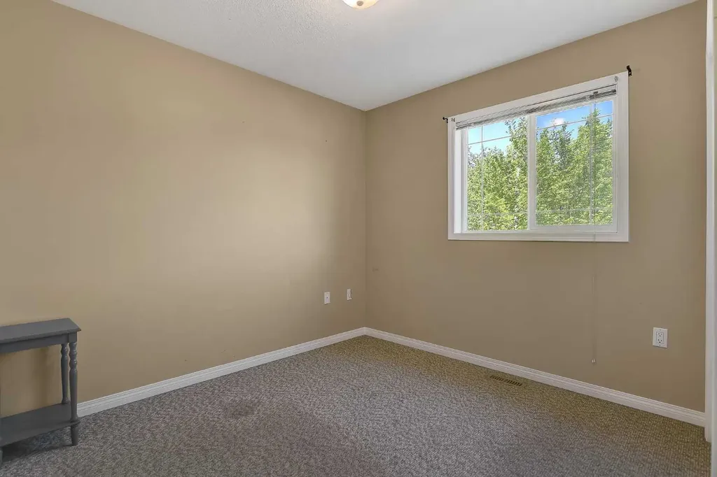8717 65 Avenue Grande Prairie AB T8W 0A6