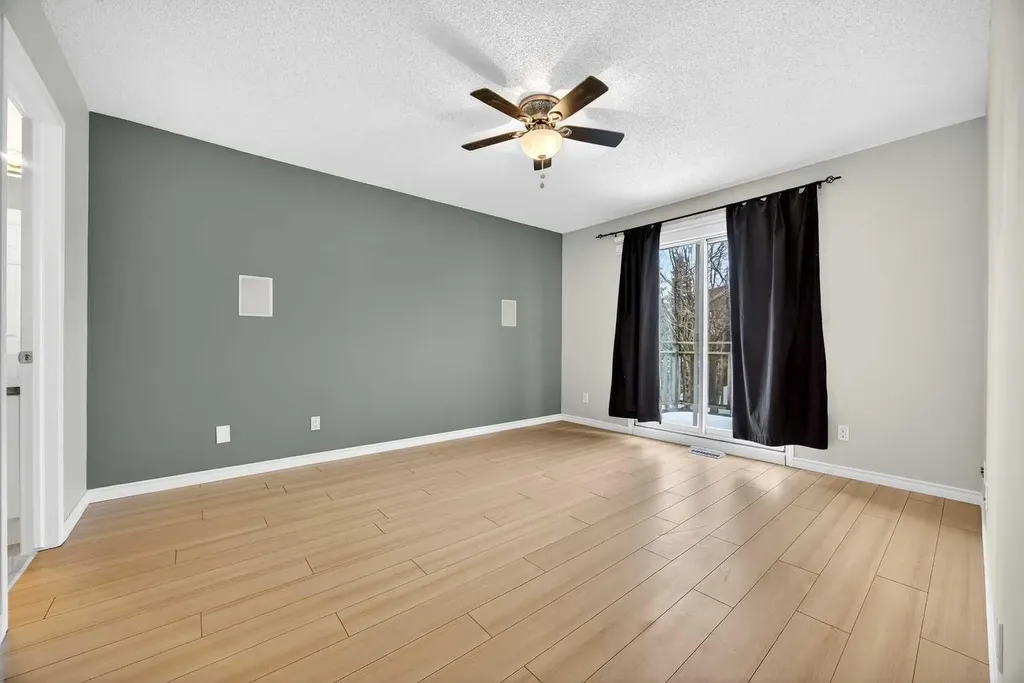 378 Panamount Drive NW Calgary AB T3K 5M1