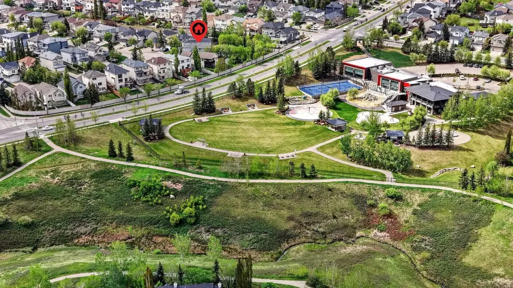 378 Panamount Drive NW Calgary AB T3K 5M1