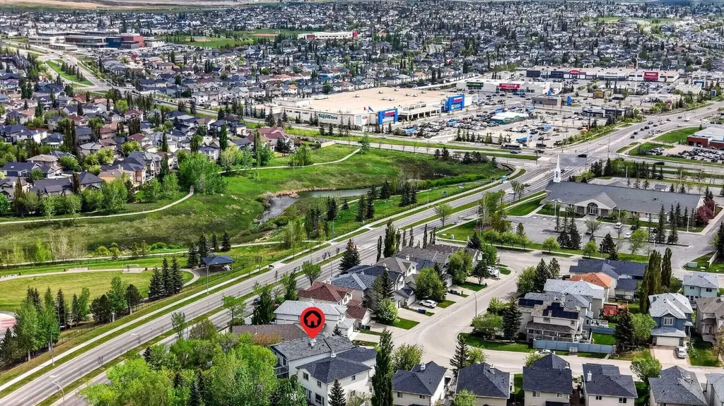 378 Panamount Drive NW Calgary AB T3K 5M1