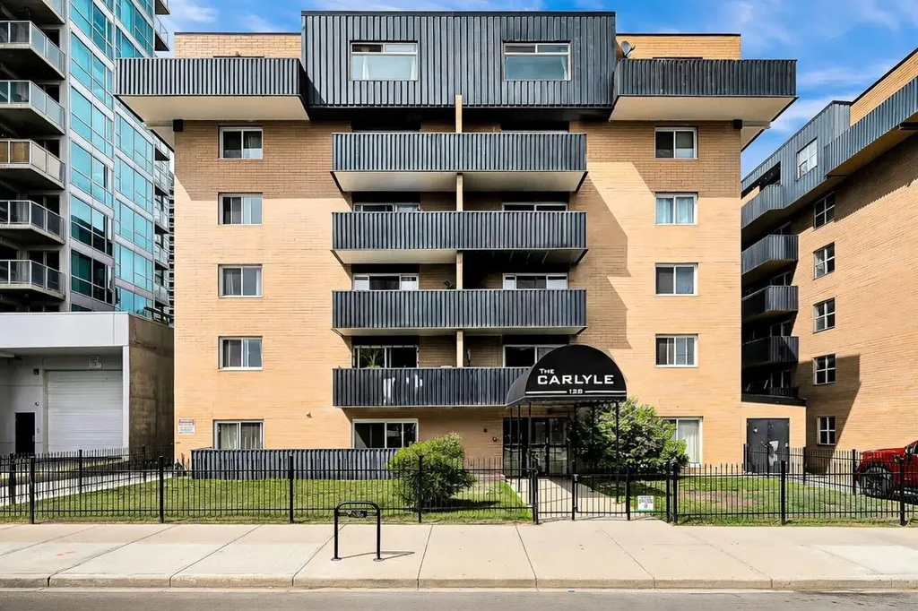 128 15 Avenue SW Calgary AB T2R0R5