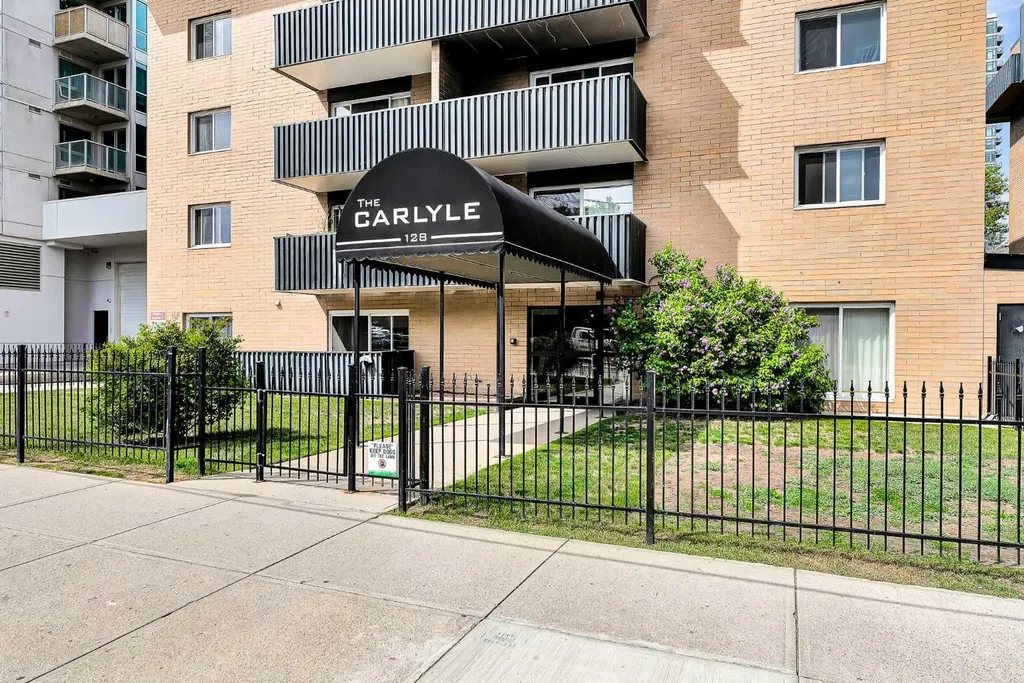 128 15 Avenue SW Calgary AB T2R0R5