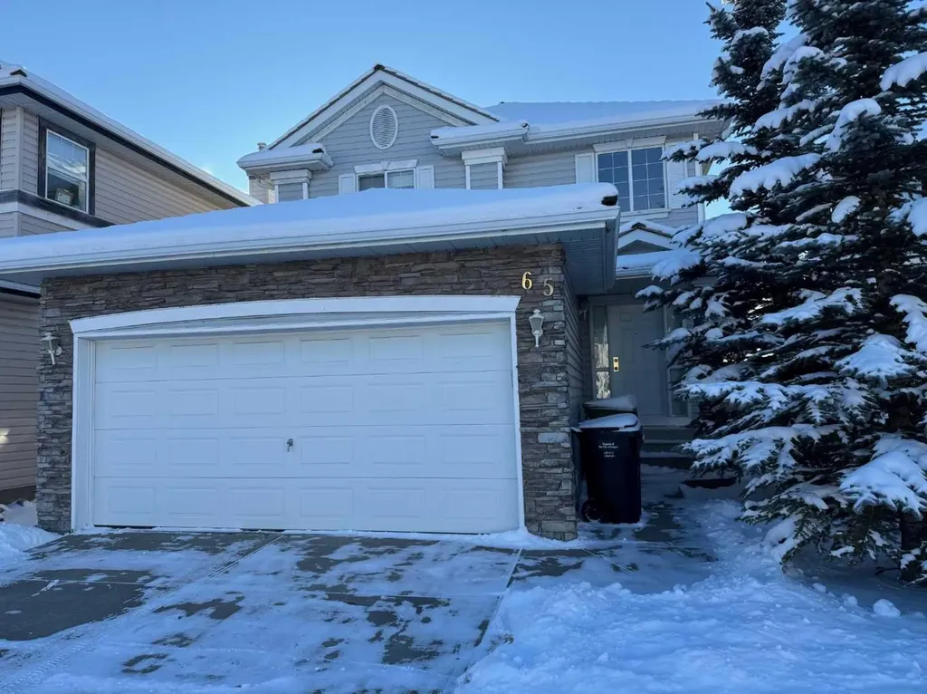 65 Spring Crescent SW Calgary AB T3H 3V2