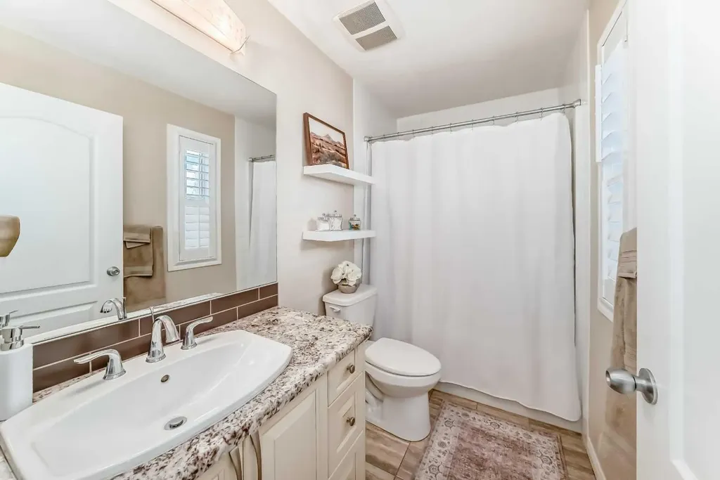 71 Hillcrest Street SW Airdrie AB T4B 0Y7