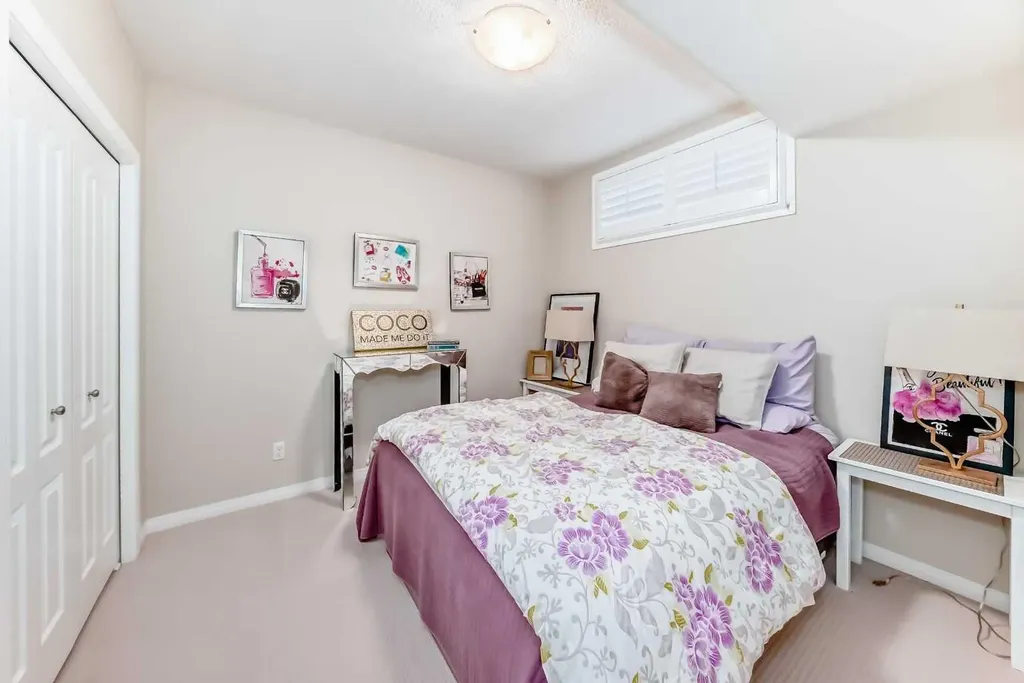 71 Hillcrest Street SW Airdrie AB T4B 0Y7