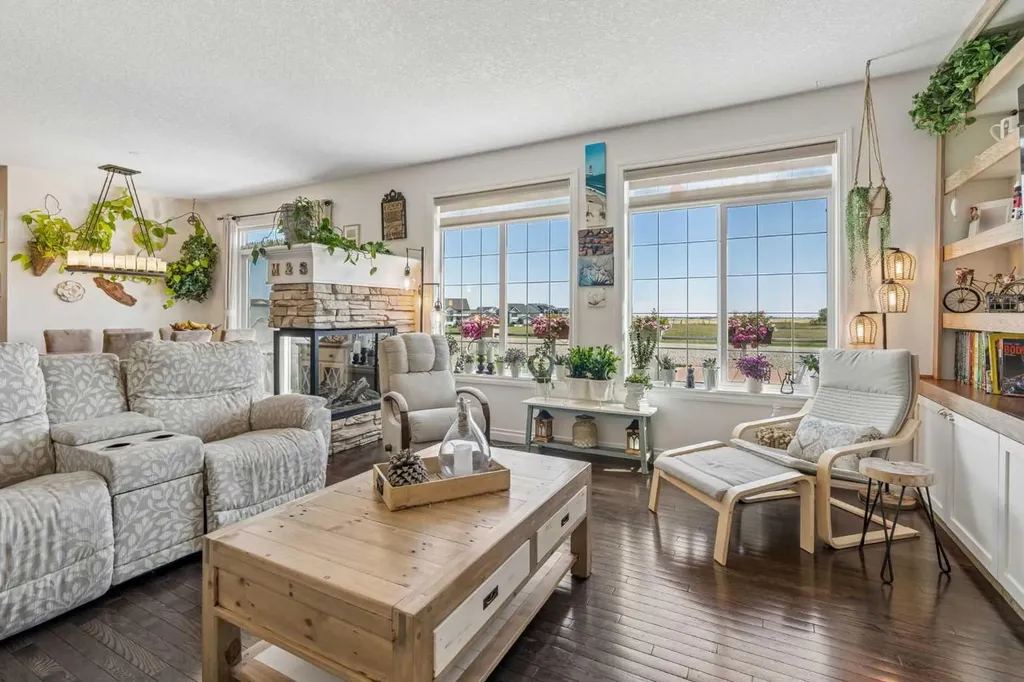 280 Rainbow Falls Way Chestermere AB T1X 0T1
