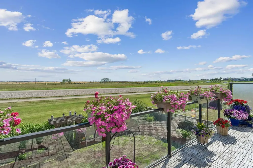 280 Rainbow Falls Way Chestermere AB T1X 0T1