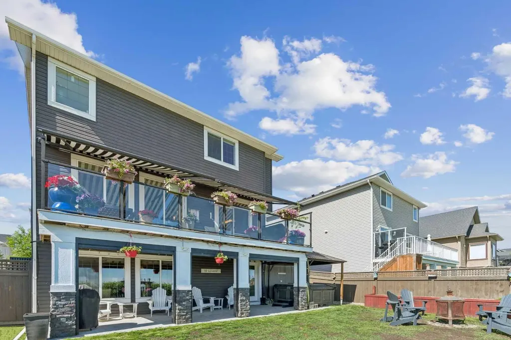 280 Rainbow Falls Way Chestermere AB T1X 0T1