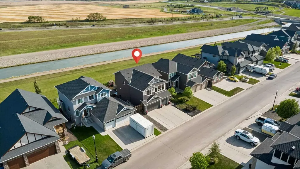 280 Rainbow Falls Way Chestermere AB T1X 0T1