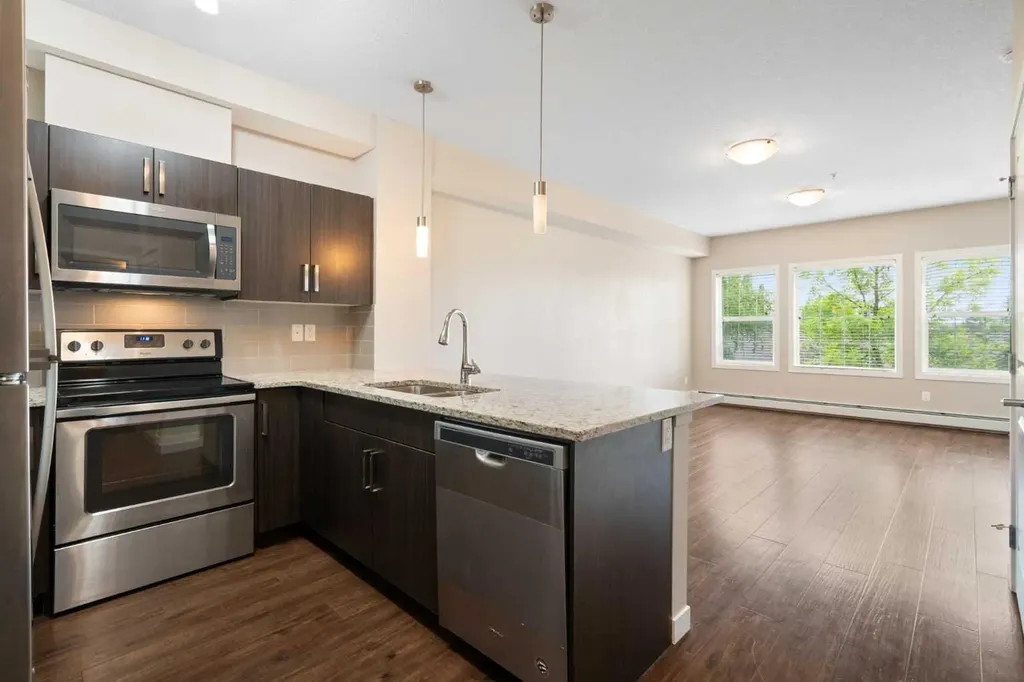 200 Cranfield Common SE Calgary AB T3M 1S2