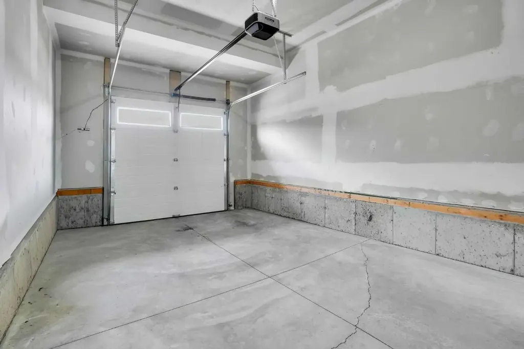 1014 Bayview Rise SW Airdrie AB T4B 5K4