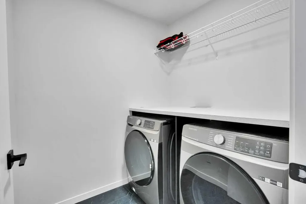 1014 Bayview Rise SW Airdrie AB T4B 5K4