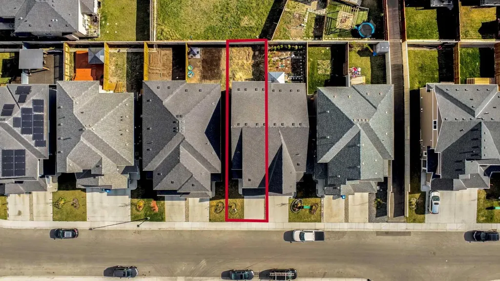 1014 Bayview Rise SW Airdrie AB T4B 5K4