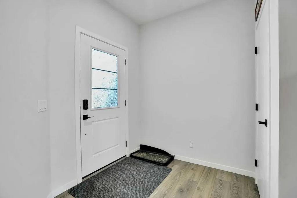 1014 Bayview Rise SW Airdrie AB T4B 5K4