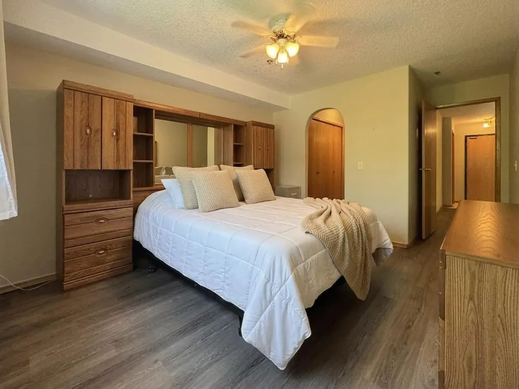 75 1 Avenue S Lethbridge AB T1J 4R2