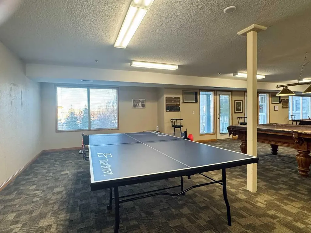 75 1 Avenue S Lethbridge AB T1J 4R2