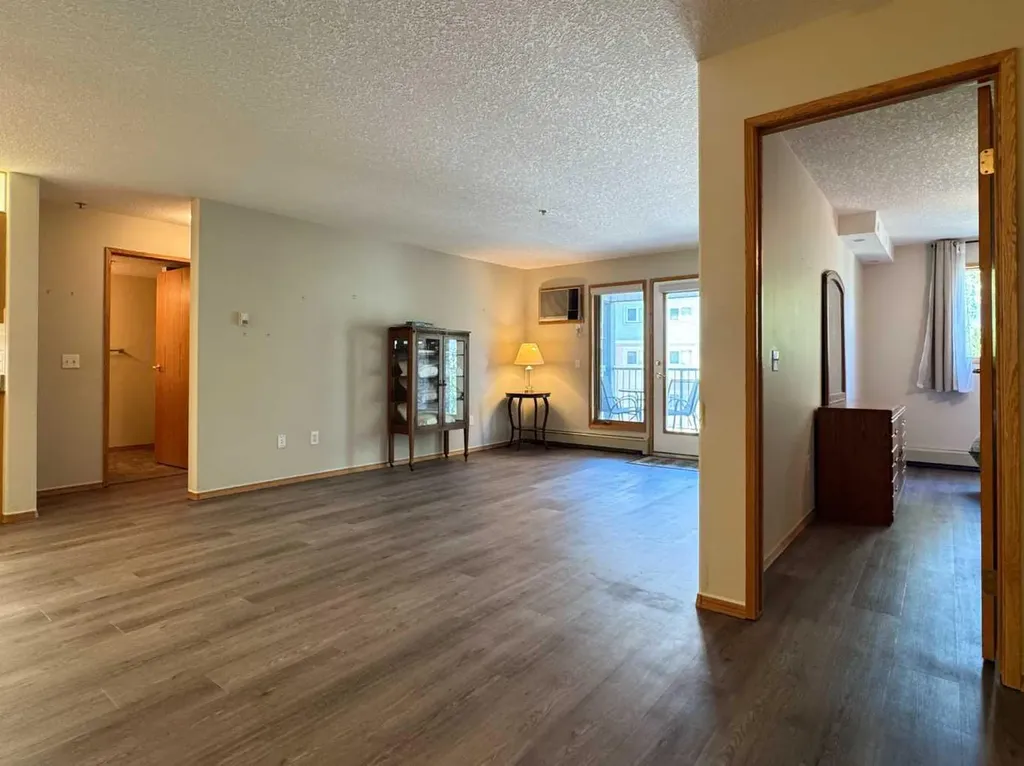 75 1 Avenue S Lethbridge AB T1J 4R2