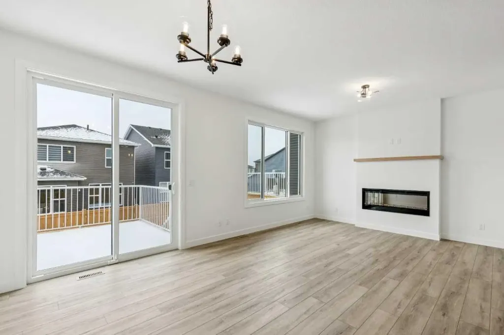 112 Amblefield Grove NW Calgary AB T3P2L4