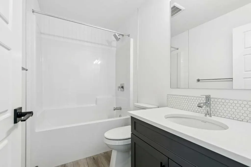 112 Amblefield Grove NW Calgary AB T3P2L4