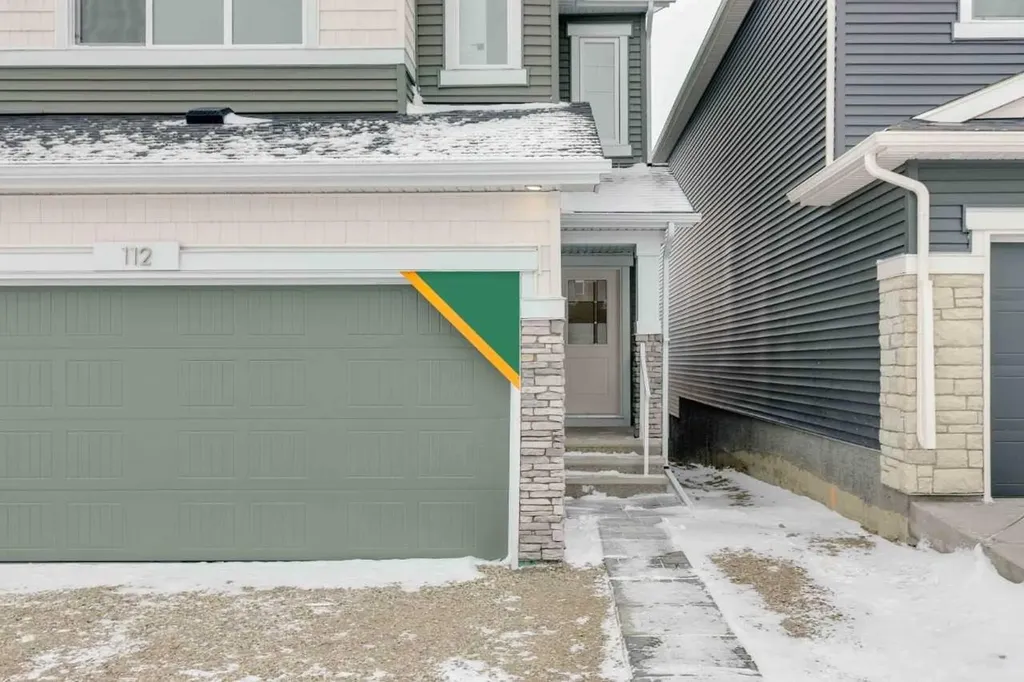 112 Amblefield Grove NW Calgary AB T3P2L4