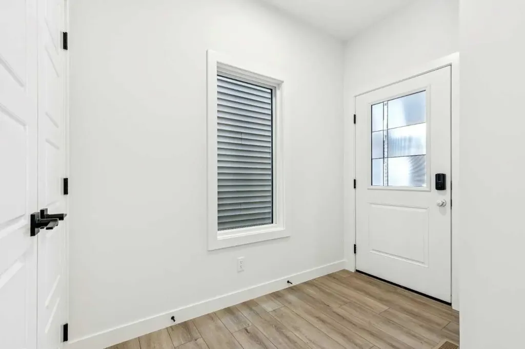 112 Amblefield Grove NW Calgary AB T3P2L4