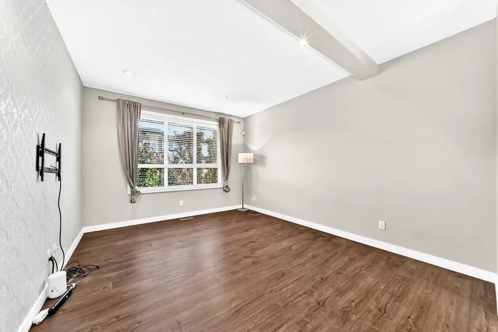 125 Walgrove Cove SE Calgary AB T2X 4E1