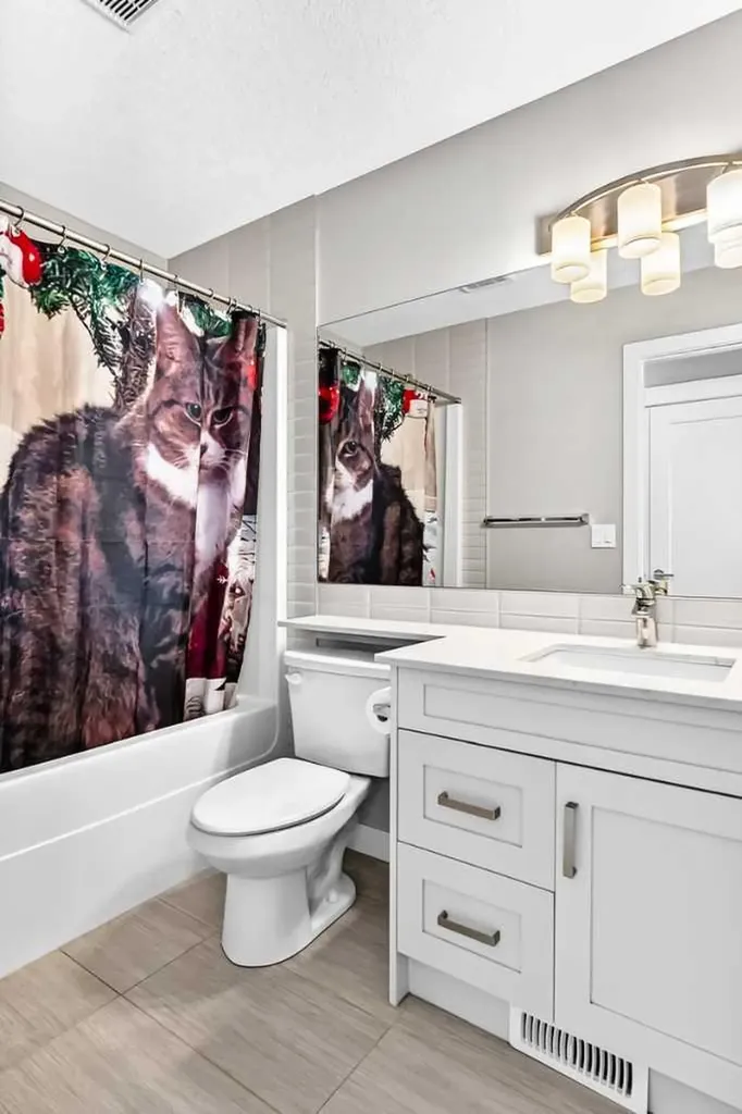 125 Walgrove Cove SE Calgary AB T2X 4E1