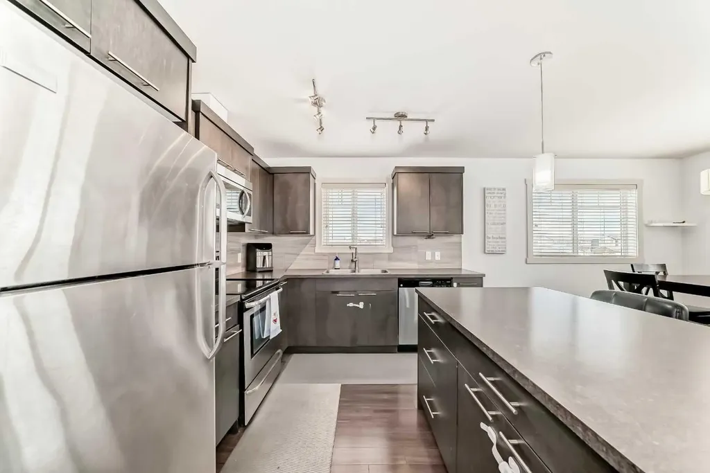 310 Skyview Ranch Grove NE Calgary AB T3N 0R6
