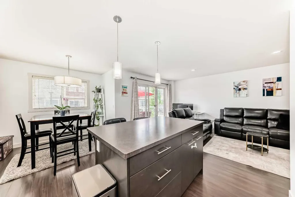 310 Skyview Ranch Grove NE Calgary AB T3N 0R6