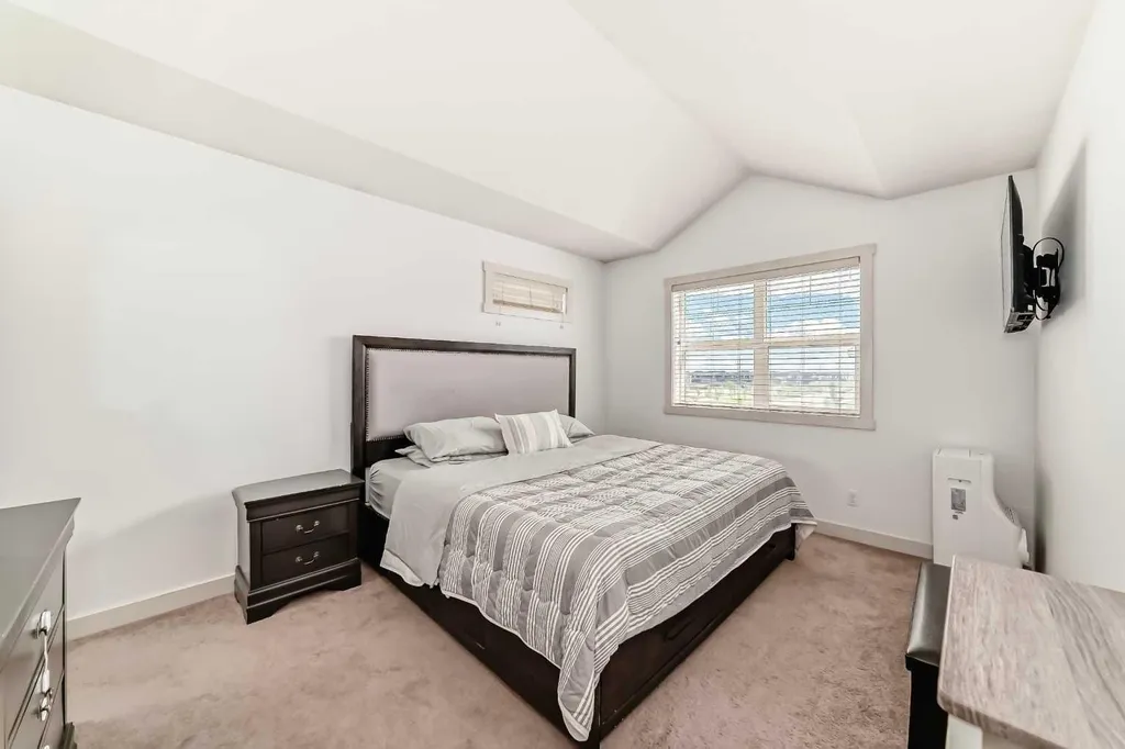 310 Skyview Ranch Grove NE Calgary AB T3N 0R6