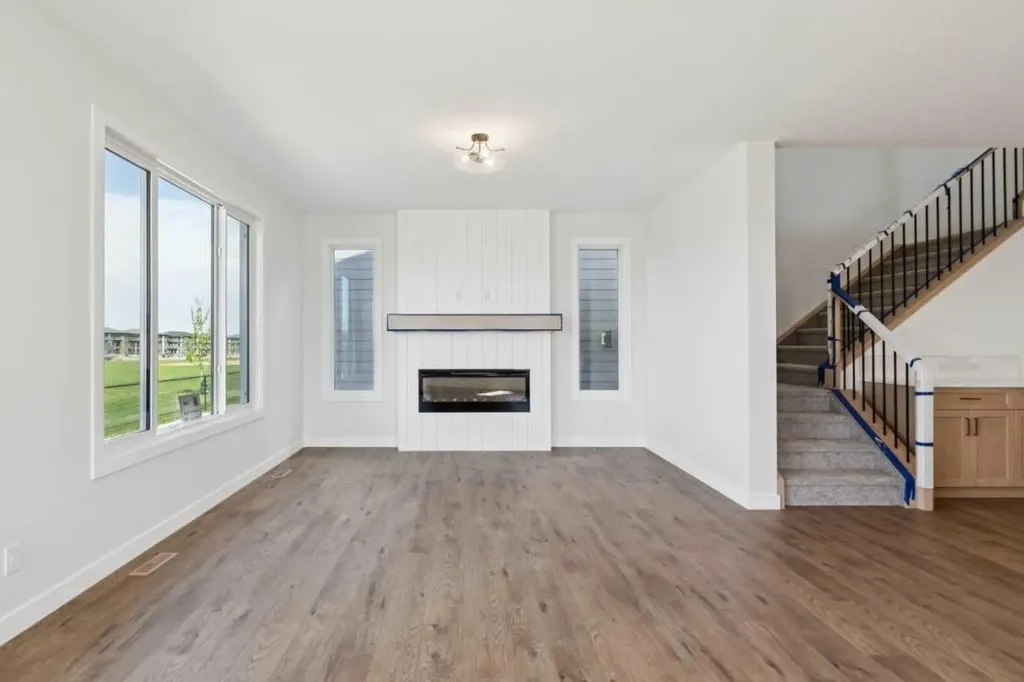 462 Bighorn Avenue SW Calgary AB T2Y1C8