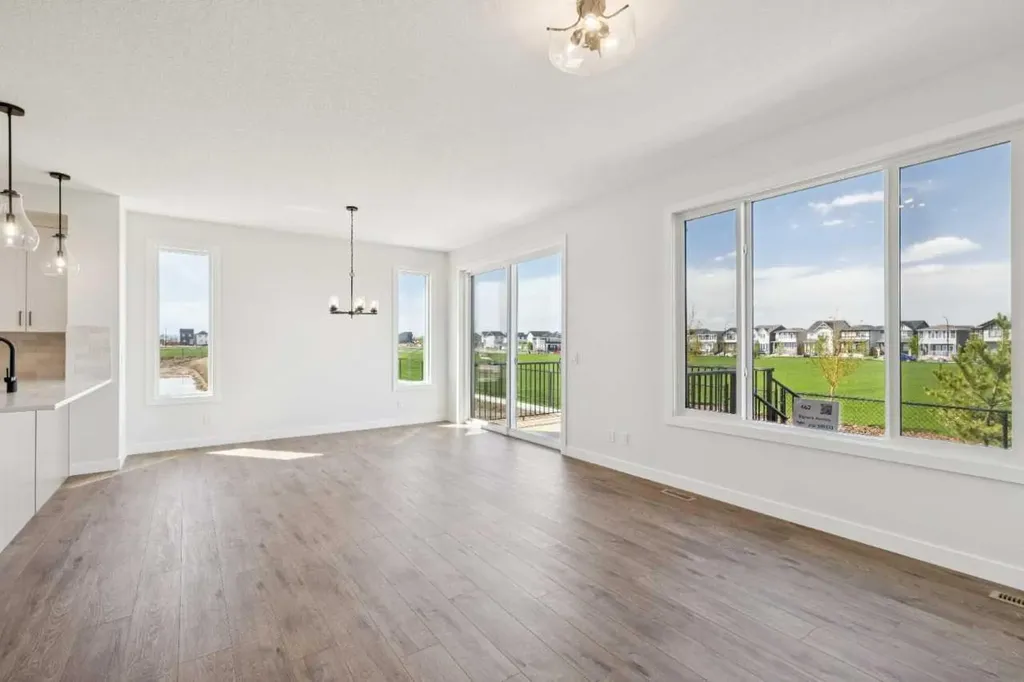 462 Bighorn Avenue SW Calgary AB T2Y1C8