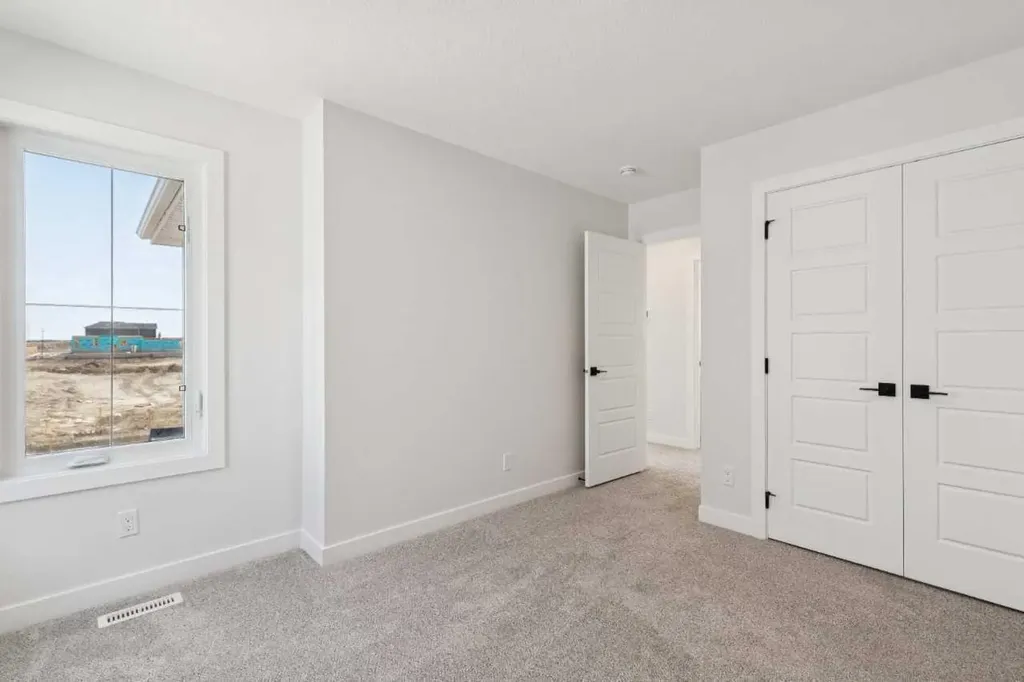 462 Bighorn Avenue SW Calgary AB T2Y1C8