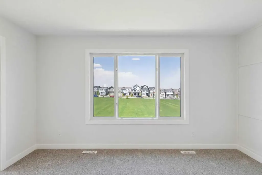 462 Bighorn Avenue SW Calgary AB T2Y1C8