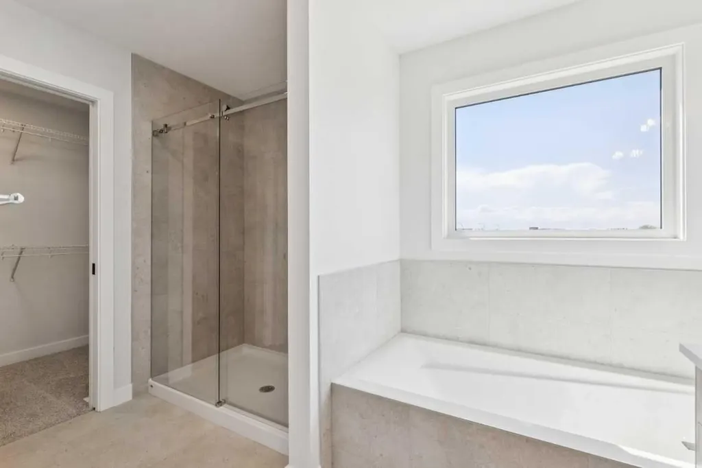 462 Bighorn Avenue SW Calgary AB T2Y1C8