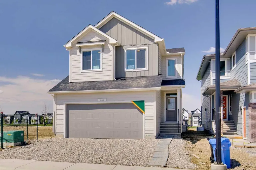 462 Bighorn Avenue SW Calgary AB T2Y1C8
