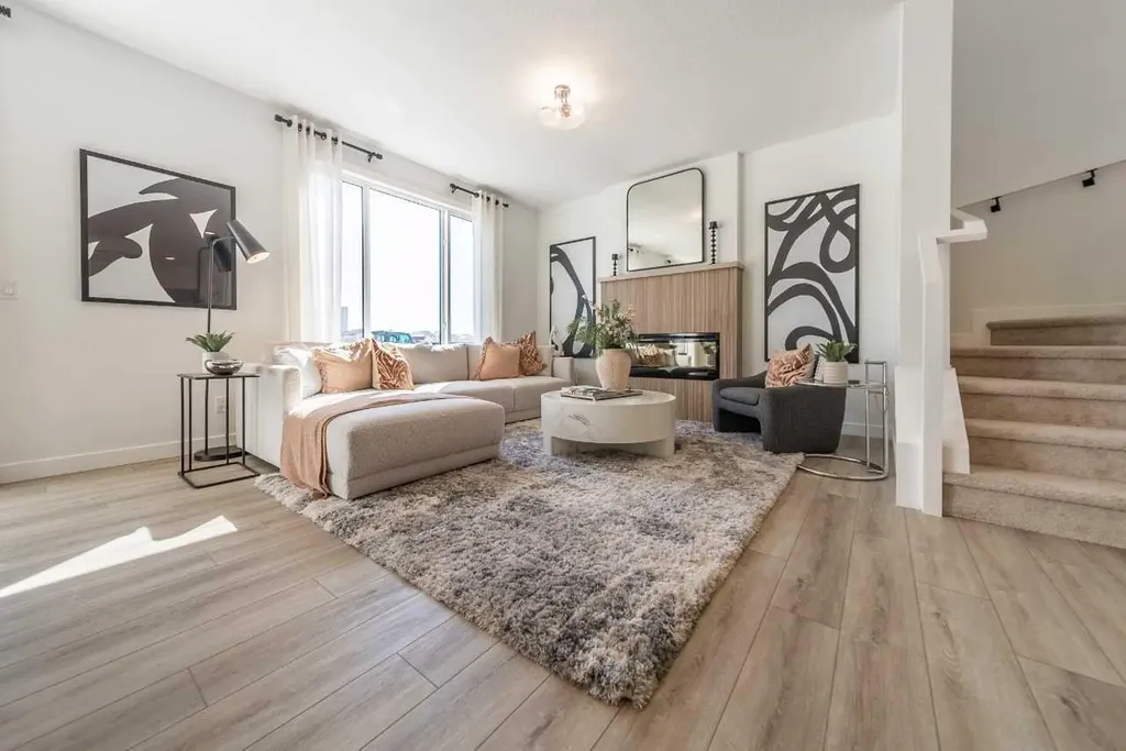 462 Bighorn Avenue SW Calgary AB T2Y1C8