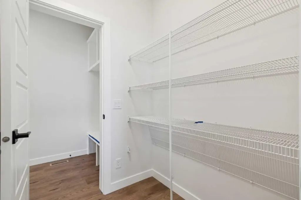 462 Bighorn Avenue SW Calgary AB T2Y1C8