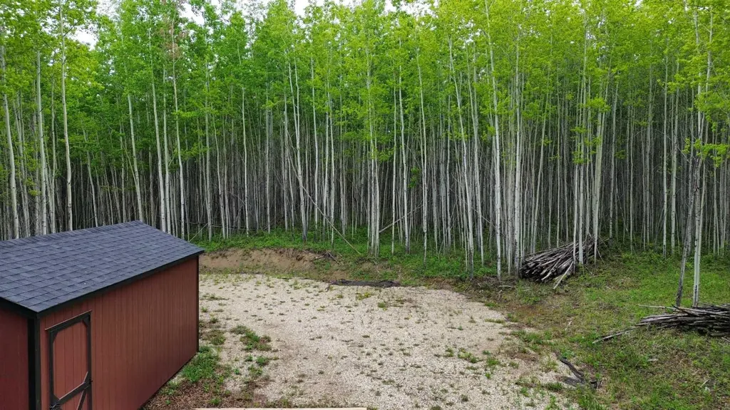 On Range Road 64 Pt Nw-28-74-6-w6 Range Sexsmith AB T0H 3C0