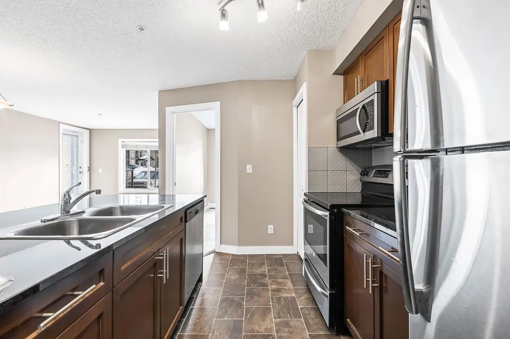 625 Glenbow Drive Cochrane AB T4C0S9
