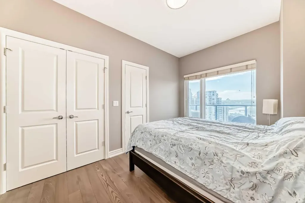920 5 Avenue SW Calgary AB T2P5P6