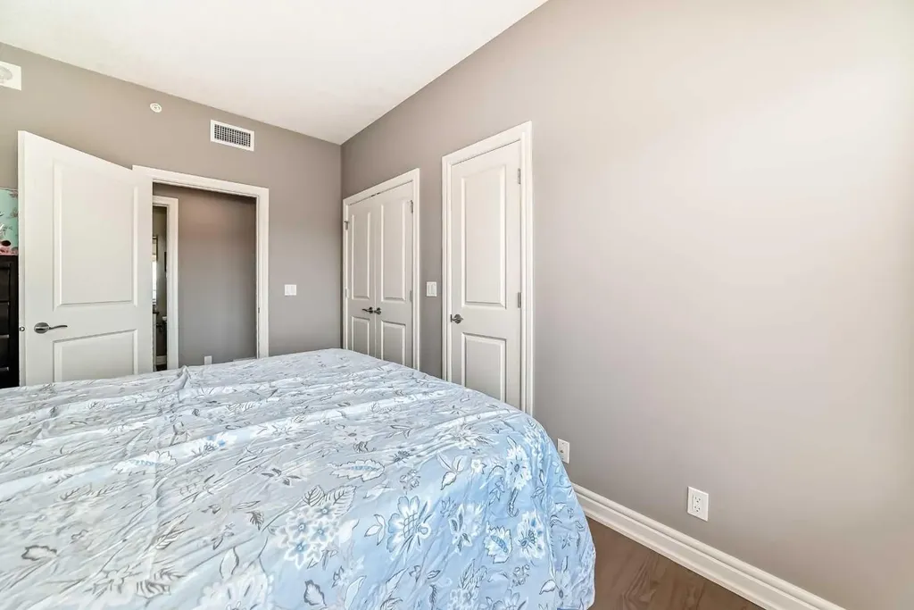 920 5 Avenue SW Calgary AB T2P5P6