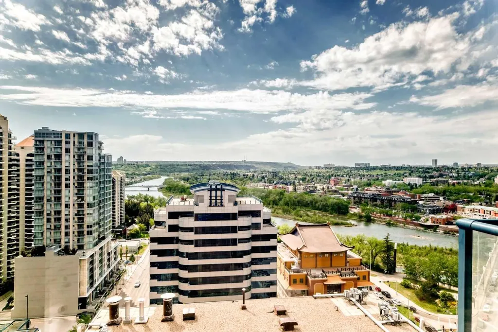 920 5 Avenue SW Calgary AB T2P5P6
