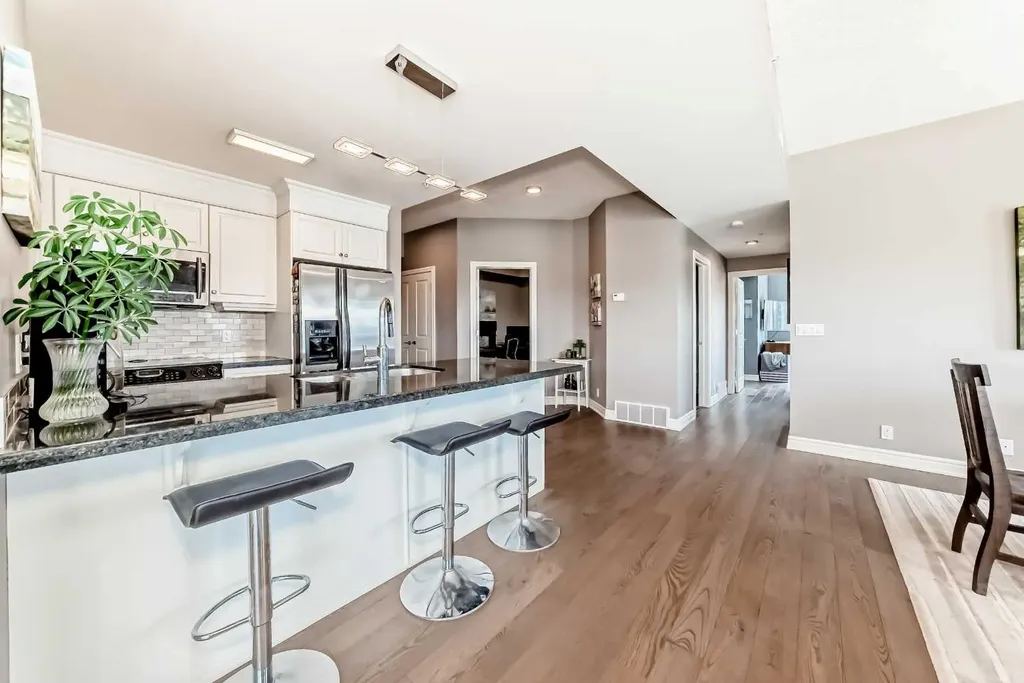 920 5 Avenue SW Calgary AB T2P5P6