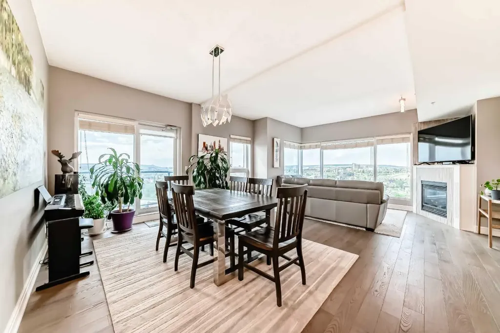 920 5 Avenue SW Calgary AB T2P5P6