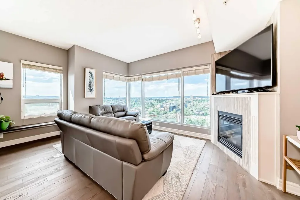 920 5 Avenue SW Calgary AB T2P5P6