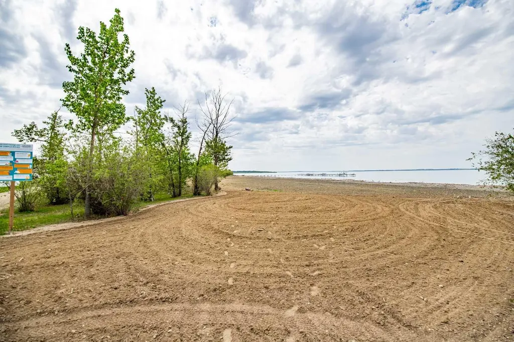 41310 Range Road 282 Rural Lacombe County AB T4L 2N3